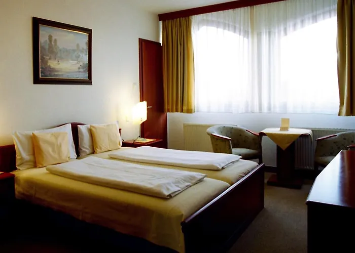 Sandor Hotel