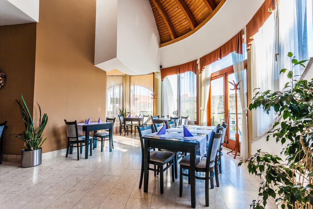 Sandor Hotel Pécs