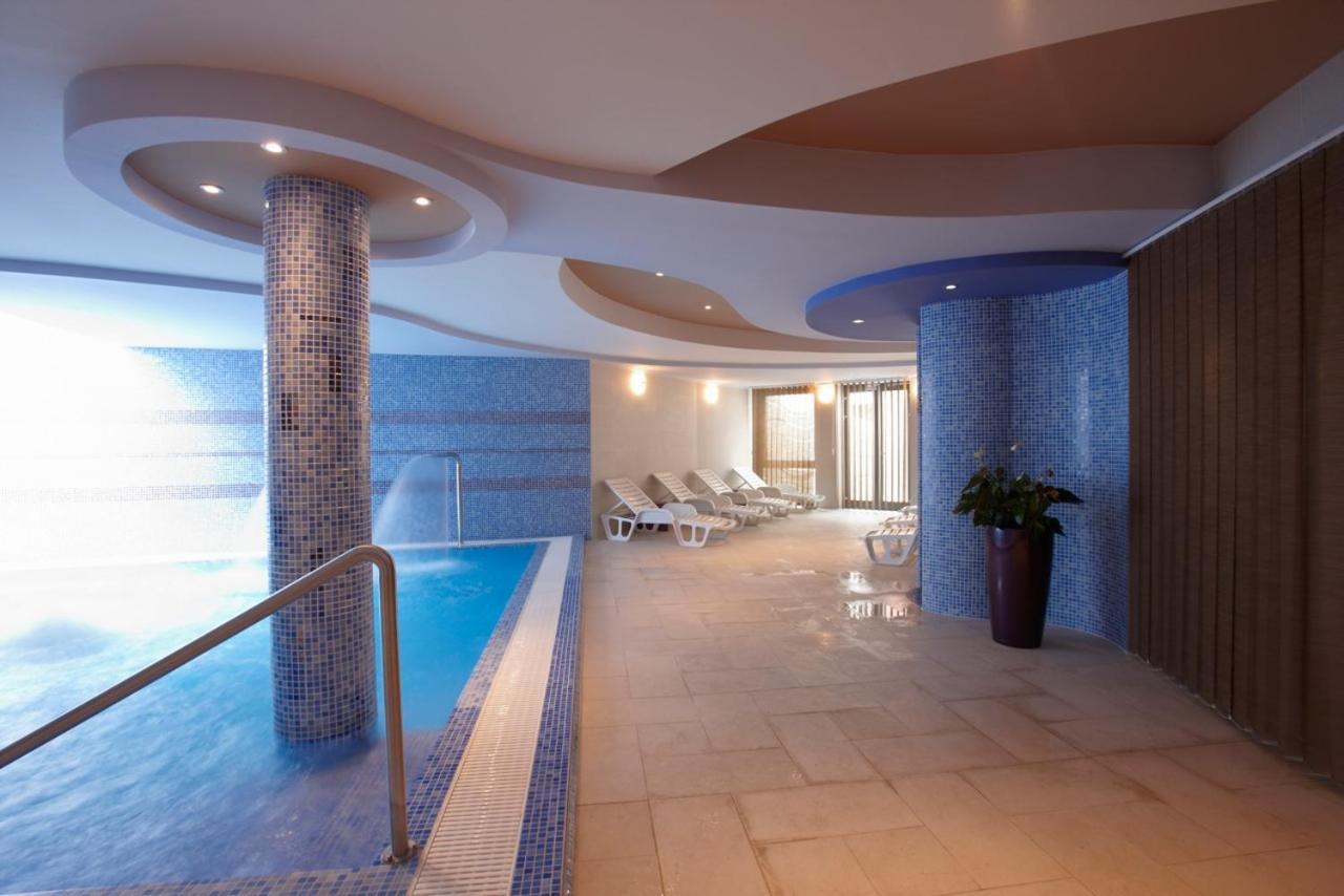 Sandor Hotel